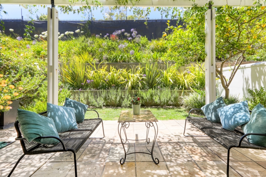 To Let 3 Bedroom Property for Rent in Constantia Western Cape